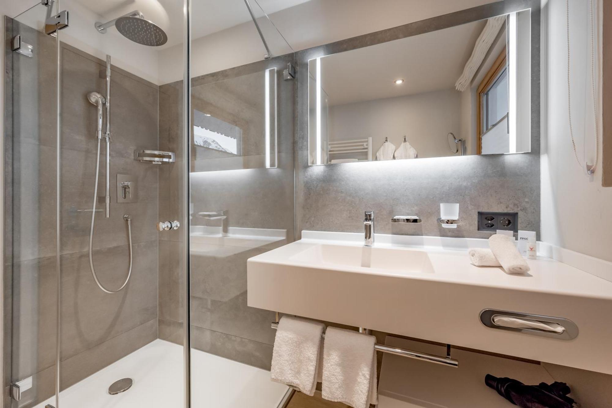 Chalet Silvretta Hotel & Spa 萨姆瑙恩 外观 照片